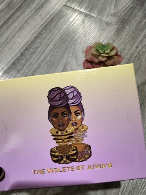Juvia'S Place The Violets Eyeshadow Palette