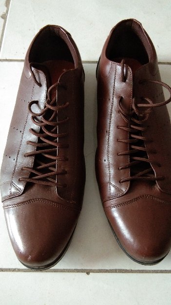 Sepatu Kulit Sintesis Size 41