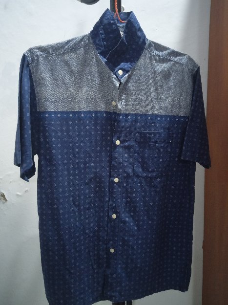 Kemeja Cowok Biru