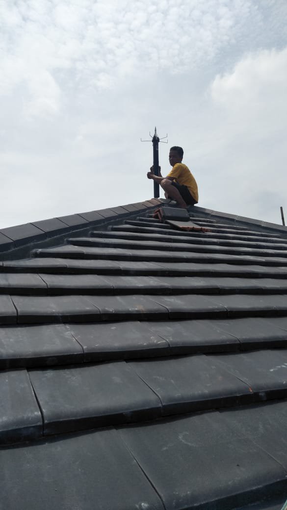 Agen Pasang Penangkal Petir Konvensional 2 Tombak Depok Kab 