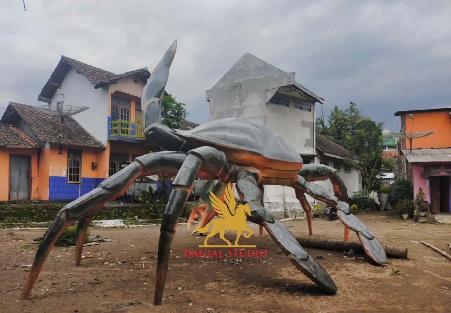 Patung Mr Craf