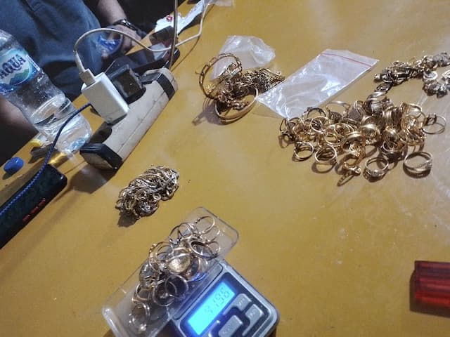 Terima Jual Emas Dan Berlian