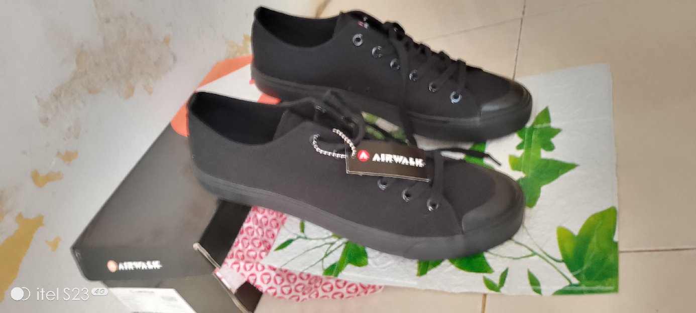 Sepatu Airwallk Original Size No 43/44/45