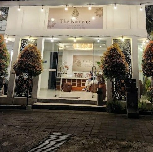 Dijual 35 Are Free Villa 28 Unit, Jl. Dewi Saraswati Seminyak Sunsetroad Kuta