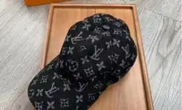 Topi Pria Louis Vuitton Lv 9908 Monogram