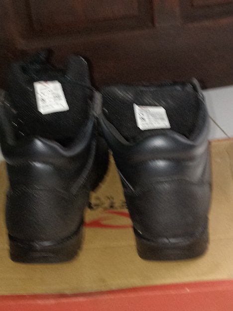 Sepatu Safety Merk Cheetah Harga 275.000 Lok Pulogebang Ukuran 43 Size 9