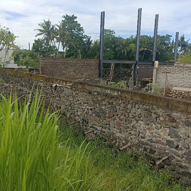 Dijual 1,18 Are, Jl. Tumbak Bayuh I Datengan Pererenan Buduk Mengwi