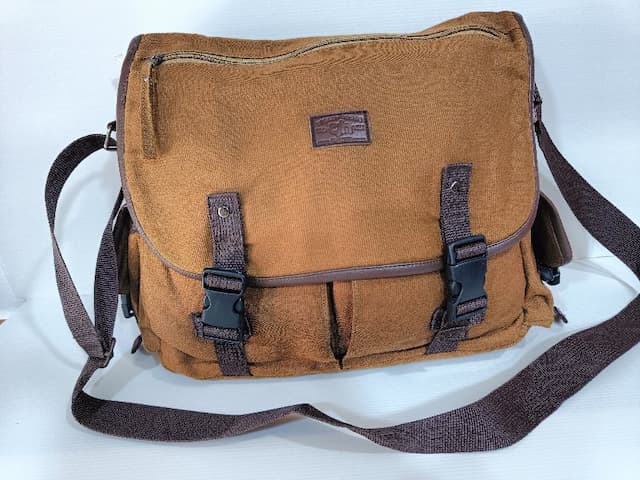 Tas Selempang Kanvas Kain Bahan Premium Berkualitas