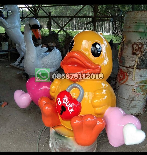 Patung Kartun