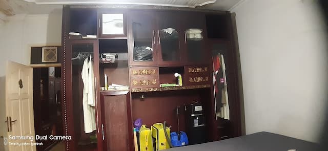 Di Jual Cepat Lemari Dan Mini Bar Dari Kayu Jati