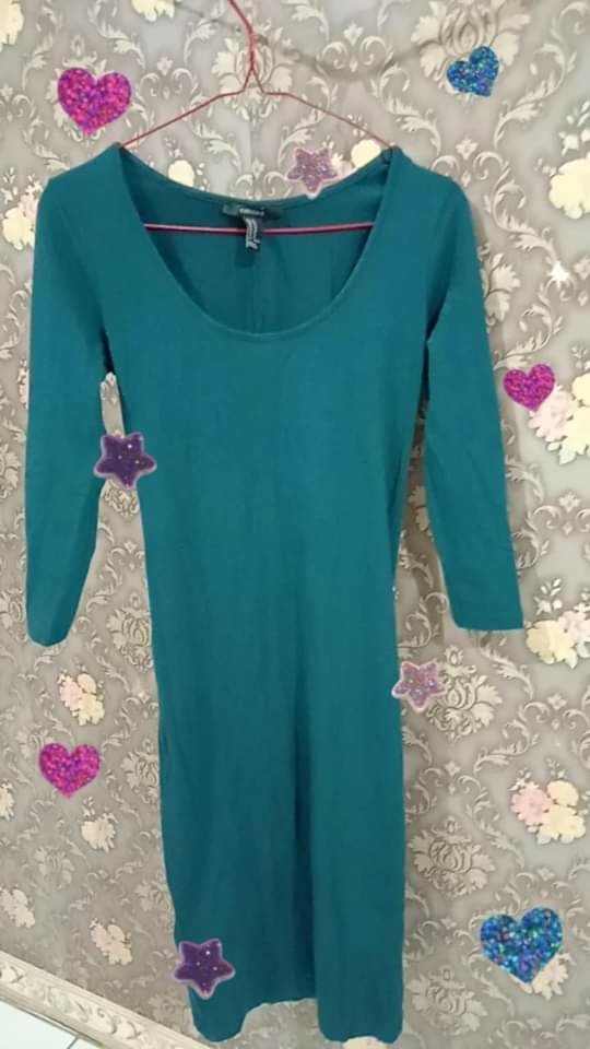 Dress Wanita