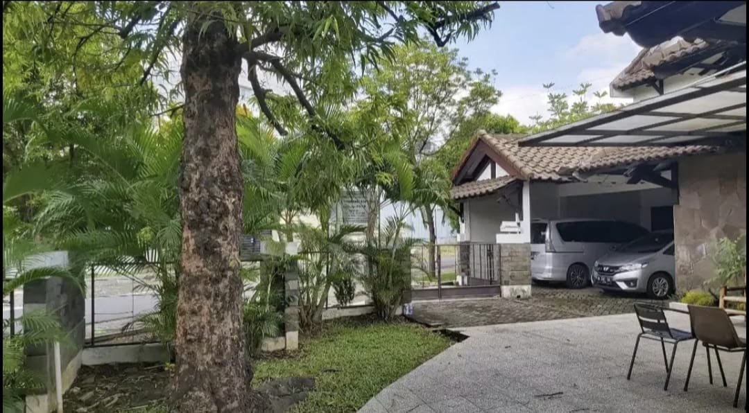 Di Jual Rumah Luas  Siap Huni Jemursari Surabaya 