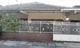 Jual Rumah Bagus Strategis Di Jalan Pucang Asri Surabaya