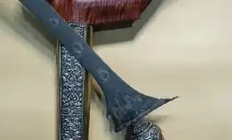 Keris Dhapur Mesem Besi Hijau Pamor Tirto Tumetes