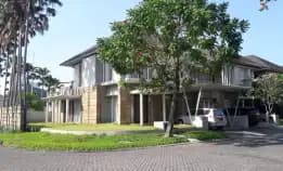Jual Rumah Di Komplek Royal Residence Crownhill Surabaya