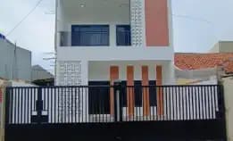 Rumah Baru Design Minimalis Dalam Komplek Deplu Pondok Aren 