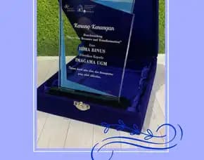 Artistik 081-332-324-774 Pesan Plakat Akrilik Box Display Dekorasi Sukabumi Samarinda Staronyx Bangkalan