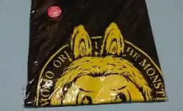 Kaos Distro Hitam Labubu