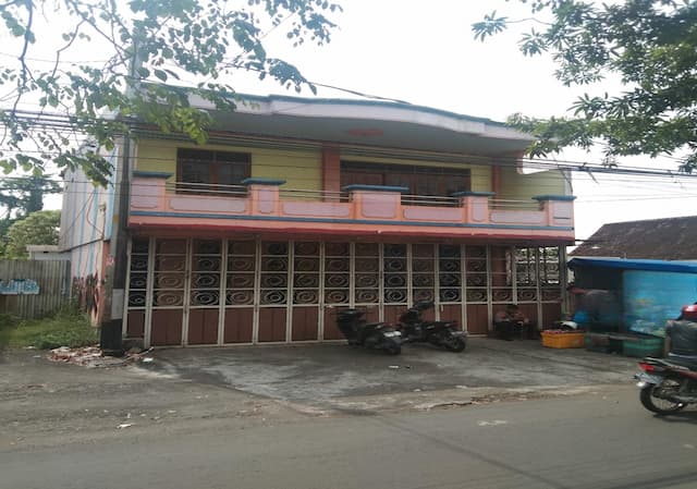 Dijual Rumah Strategis Untuk Usaha Di Jaten, Karanganyar