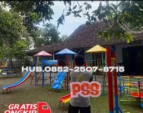 Gambar Ayunan Besi Dan Jungkat Jungkit Kec Denpasar Barat Denpasar