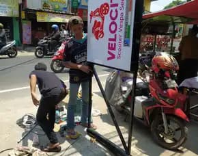 Neon Box Kotak Dan Tiang 2,5 Inch