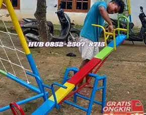 Contoh Ayunan Besi Anak Untuk Taman Rumah Belakang Kec Pangarengan Sampang