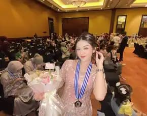 Favorit, Butik Kebaya Modern Wisuda Anak Sma, Tunangan, Kondangan, Lengan Pendek, Neng Lina Kebaya