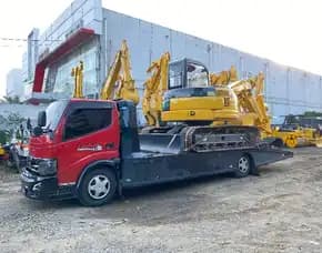 Derek Towing Mobil Ngaliyan Muda Jaya Towing
