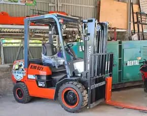 Vendor Penyewaan Forklift Banjarbaru, Rental Bongkar Muat