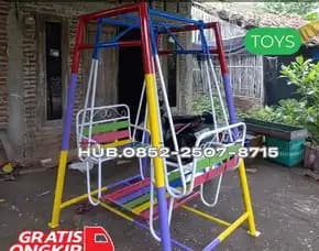 Gambar Ayunan Besi Dan Jungkat Jungkit Kec Babadan Ponorogo