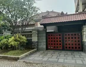 Dijual Rumah Shm Di Raya Kutisari Indah, Surabaya