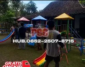 Gambar Ayunan Besi Dan Jungkat Jungkit Kec Blahbatuh Gianyar