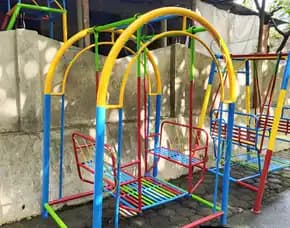 Perngrajin Ayunan Besi Taman Dan Jungkat-Jungkit Di Cilacat Selatan Kota Cilacap