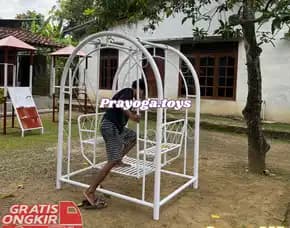 Desain Harga Ayunan Besi Anak Tk Rekomendasi Taman Rumah Klasik Kec Kapongan Situbondo