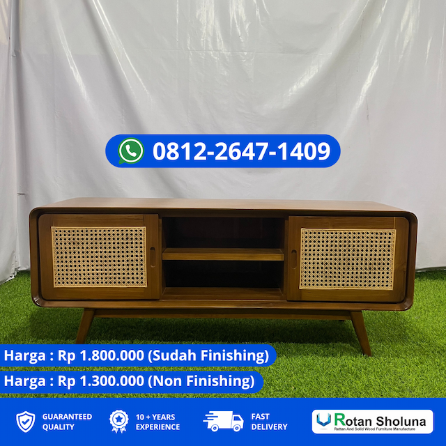 Buffet Tv Jati Desain Vintage Dengan Sentuhan Antik