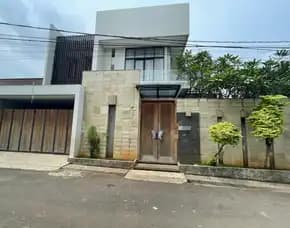 Dijual Rumah Mewah Di Jalan Ceger, Cipayung, Jakarta Timur