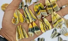 Penjual Batu
