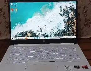 Laptop Hp 14s-Fq004au Reyzen 5