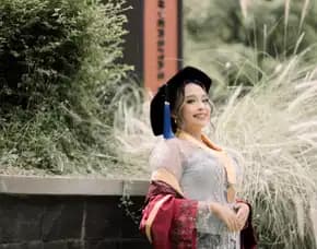 Pilihan Anak Muda, Kebaya Wisuda, Kutubaru, Lamaran, Kondangan, Palangkaraya, Neng Lina Kebaya
