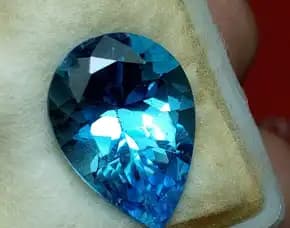 Natural Topaz Blue Swiss Kristal 12.55ct