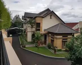 Dijual Rumah Mewah Siap Huni Di Cilengkrang Kota Bandung