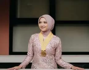 Favorit, Butik Kebaya Wisuda, Kebaya Lamaran, Kondangan, Kutubaru, Prabumulih, Neng Lina Kebaya