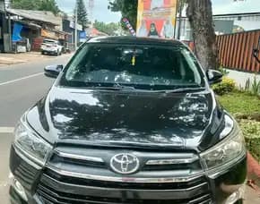 2017 Toyota Innova Black