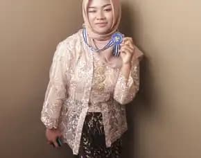 Mewah, Butik Kebaya Hijab, Rok Songket Wisuda, Tunangan, Palangkaraya, Neng Lina Kebaya