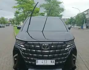 2024 Toyota Alphard Black Matic
