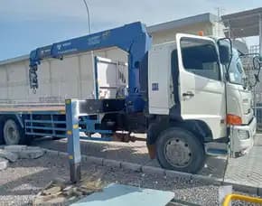 Jasa Sewa Truck Crane Daerah Wonokromo Surabaya