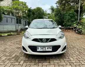 2014 Nissan March White
