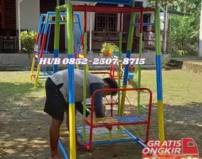 Desain Harga Ayunan Besi Anak Tk Rekomendasi Taman Rumah Klasik Kec Maospati Magetan