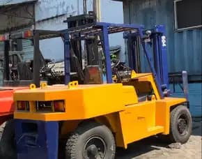 Profesional Biaya Sewa Forklift 25 Ton Gudang Surabaya Gayungan