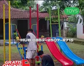 Gambar Ayunan Besi Dan Jungkat Jungkit Kec Bancar Tuban